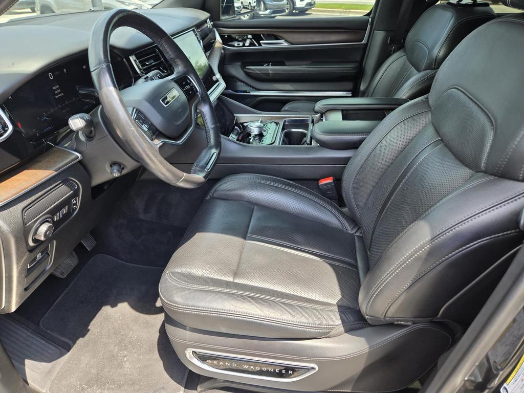 2023 Jeep Grand Wagoneer Series I - Photo 16