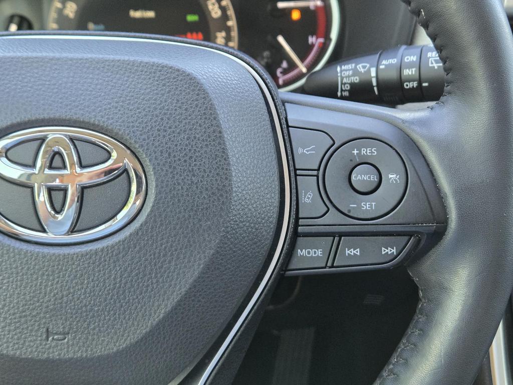 2019 Toyota RAV4 Limited - Photo 24