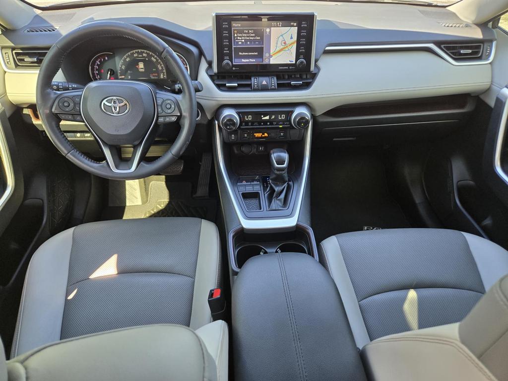2019 Toyota RAV4 Limited - Photo 19