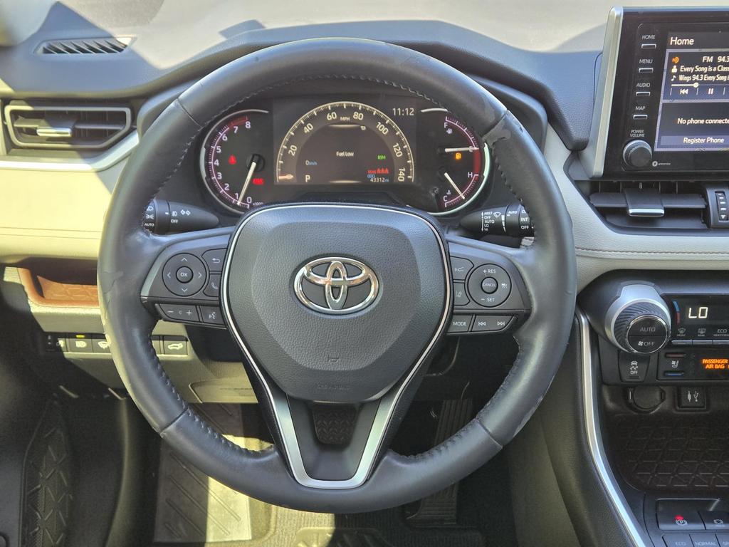 2019 Toyota RAV4 Limited - Photo 21