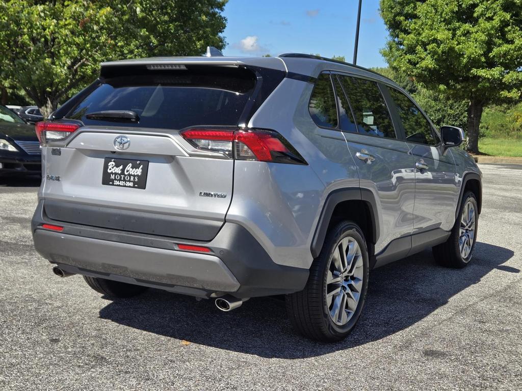 2019 Toyota RAV4 Limited - Photo 7